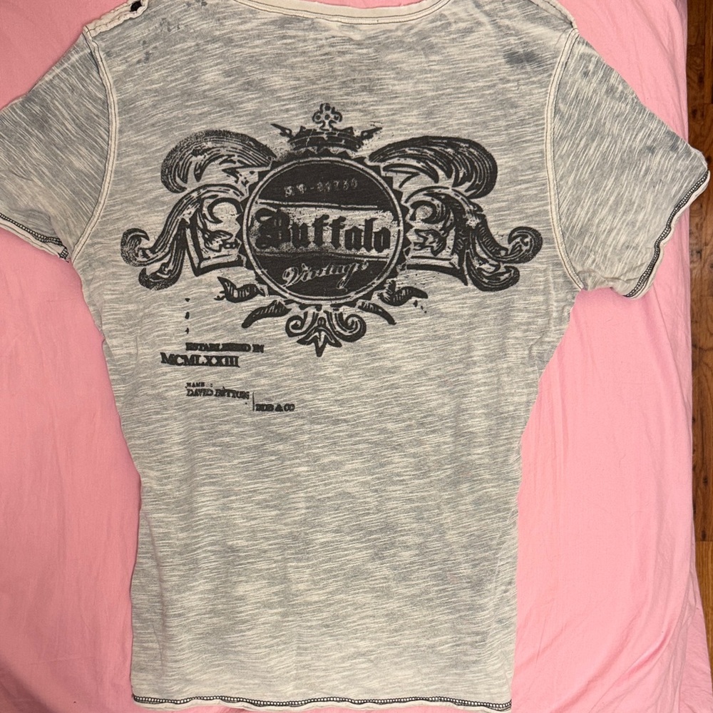 Buffalo David Bitton Distressed Tee in Gray and Black